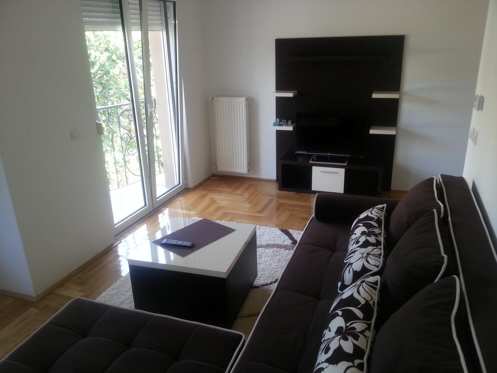 Park Srce Apartments อารันเยโลวัคส์ ห้อง รูปภาพ